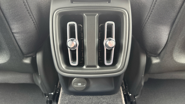 Polestar 2 00kW 69kWh Standard Range Single motor 5dr Auto Electric Hatchback